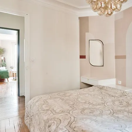 Daire Cozy For 3 People In 18 Paris