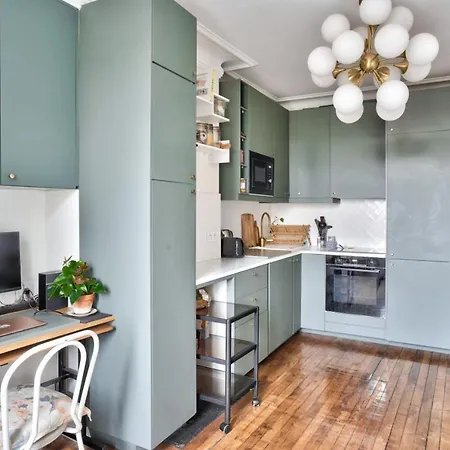 Cozy For 3 People In 18 Paris