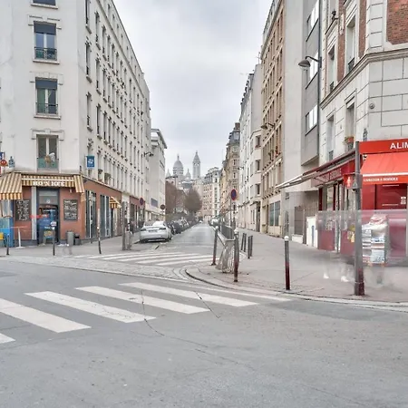 Cozy For 3 People In 18 * Paris